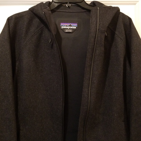 Patagonia recycled wool hooded jacket - Picture 7 of 7